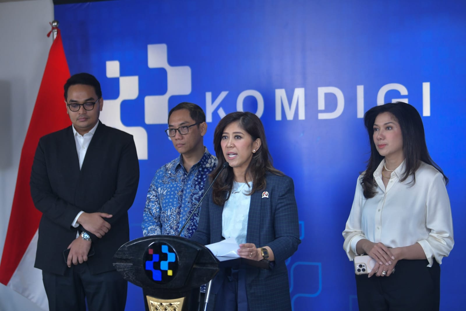 MENKOMDIGI: TIKTOK NONAKTIFKAN 1,7 JUTA AKUN ANAK DI BAWAH 16 TAHUN